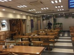 大堂-鑫花溪牛肉米粉(凤凰街创始总店)