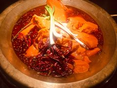 红锅-王婆乔鲜鱼自助火锅(蜀汉路店)