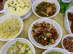 -红色湘菜馆(春风店)