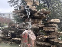 -汤山一号温泉度假区