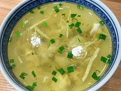 老城门泡泡馄饨-老苏州大客堂·苏帮菜·松鼠桂鱼·苏州传统小吃(观前街人民商场店)