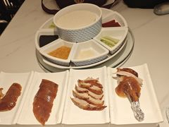 -羲和雅苑•北京烤鸭(国贸商城店)