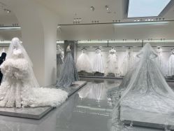 -南京宝娜嫁衣婚纱礼服馆(中央路店)