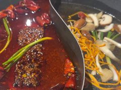 -伍师兄市井火锅(东部星悦天地店)