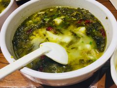 -渝是乎川渝小炒(新世界百货望京店)