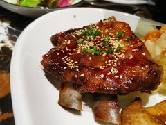 烤猪肋排配薯条-MOSSO德国餐厅·音乐酒吧(环宇荟店)