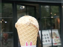 -Fridi Patisserie Cafe