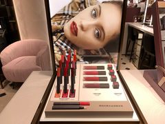 -BURBERRY(上海港汇恒隆广场店)