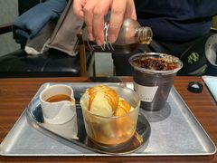 冰淇淋咖啡-山下C5cafe(惠通时代广场店)