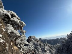 -黄山光明顶山庄