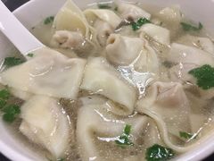 -周震馄饨