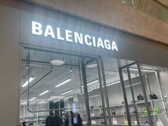 -BALENCIAGA(德基广场店)