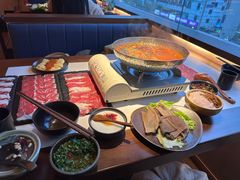 -旺福·贵州酸汤牛肉火锅(陆悦天地店)