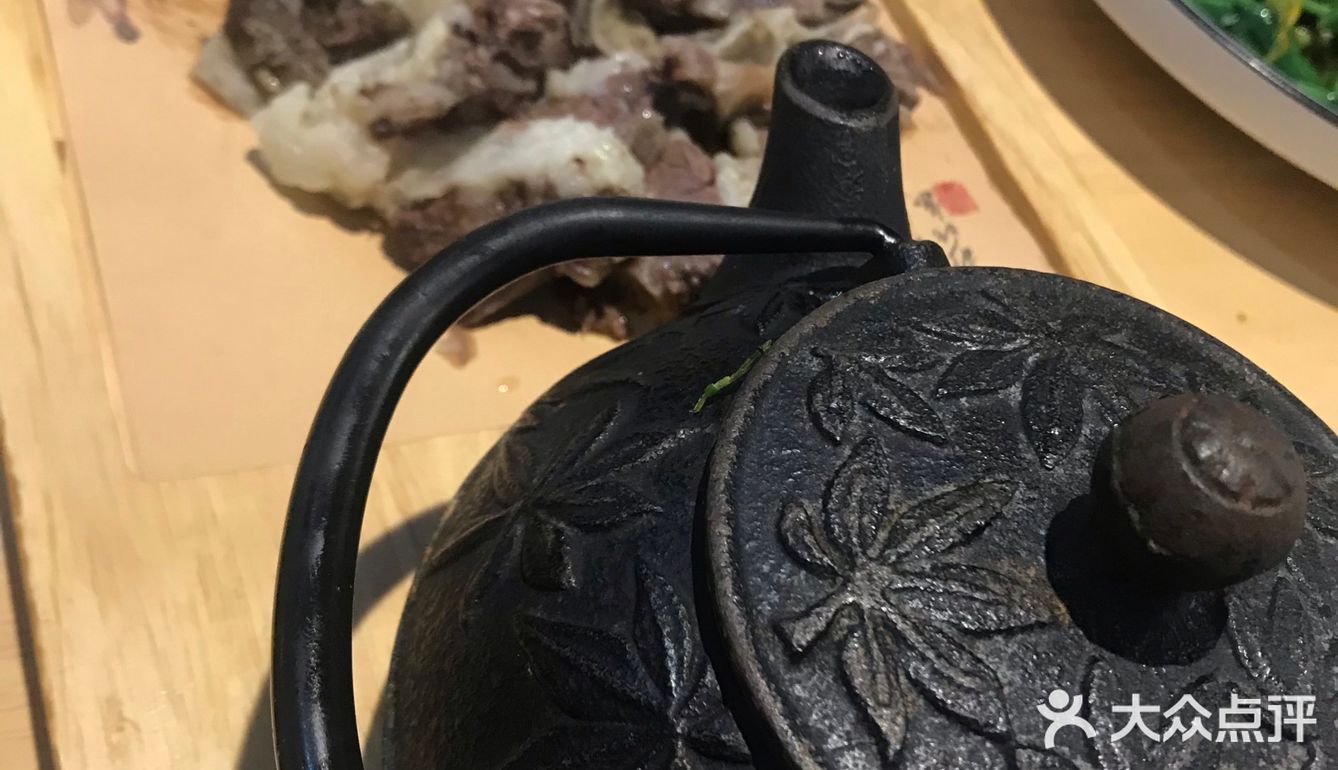 早知唔点第二个汤，烤羊肉烤羊腿都系甘啦