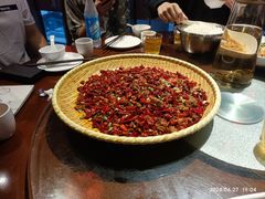 -万重锦·人文川菜馆(骡马市店)