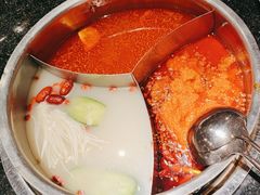-周师兄大刀腰片火锅(洪崖洞旗舰店)
