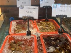 -亚马逊环球美食百汇(新城吾悦广场店)