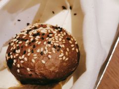 -佐度王子扒房(爱建卓展店)