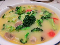 -青叶202都市餐厅(迪诺水镇店)