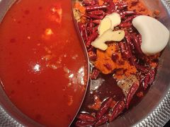 -廖掌柜·重庆鲜货火锅(上海首店)