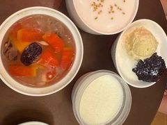 -小团圆糖水铺(襄阳南路店)