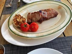 -MONICH牛排融合餐厅(和义大道购物中心店)