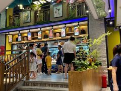 -黄泥岗·地道湖北菜(奥特莱斯店)