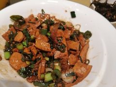 -湘阁里辣(南岭购物广场店)