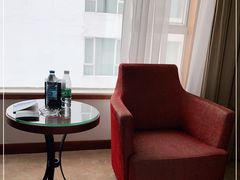 -汕尾巴黎半岛酒店