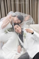 -城市花园婚纱摄影