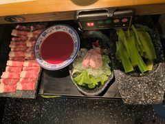 雾都鲜鸭血-哥老官重庆美蛙鱼头(宝山龙湖店)