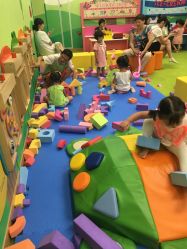 -莫莉幻想儿童乐园(武汉保利广场店)