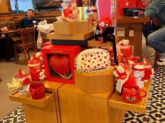 零售区-星巴克臻选(青岛麦凯乐分店)