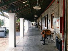 -喜洲吧·江畔老船厂·庭院餐厅(喜临院店)