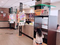 -麦当劳(东大桥店)