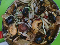 -老码头海鲜烧烤炒菜(广西路店)