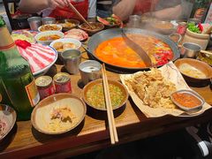 -萍姐火锅·公路夜市(武汉首店)