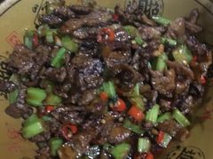 银满斗乱炒-银满斗(步行街总店)