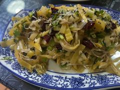 -蜗牛小馆醉乡民谣云南菜(惠新西里店)