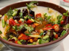 麻辣牛骨汤-张亮麻辣烫(上海天津路店)