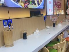 -叶伟胡辣壳面(两路口店)