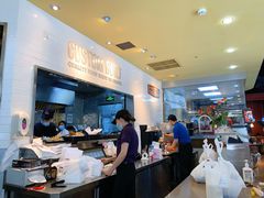 -The Habit Burger Grill 哈比特汉堡(复兴soho店)