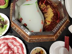 鸳鸯锅-陈府大宅门成都火锅·手切鲜肉(太原街店)