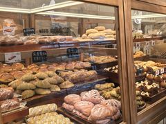-小飞象面包公社(珠江路金鹰店)