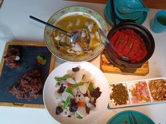 -荷塘秋月·本帮江浙菜(国权路店)