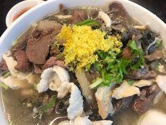 -潮镇老尾牛杂(环城西路店)