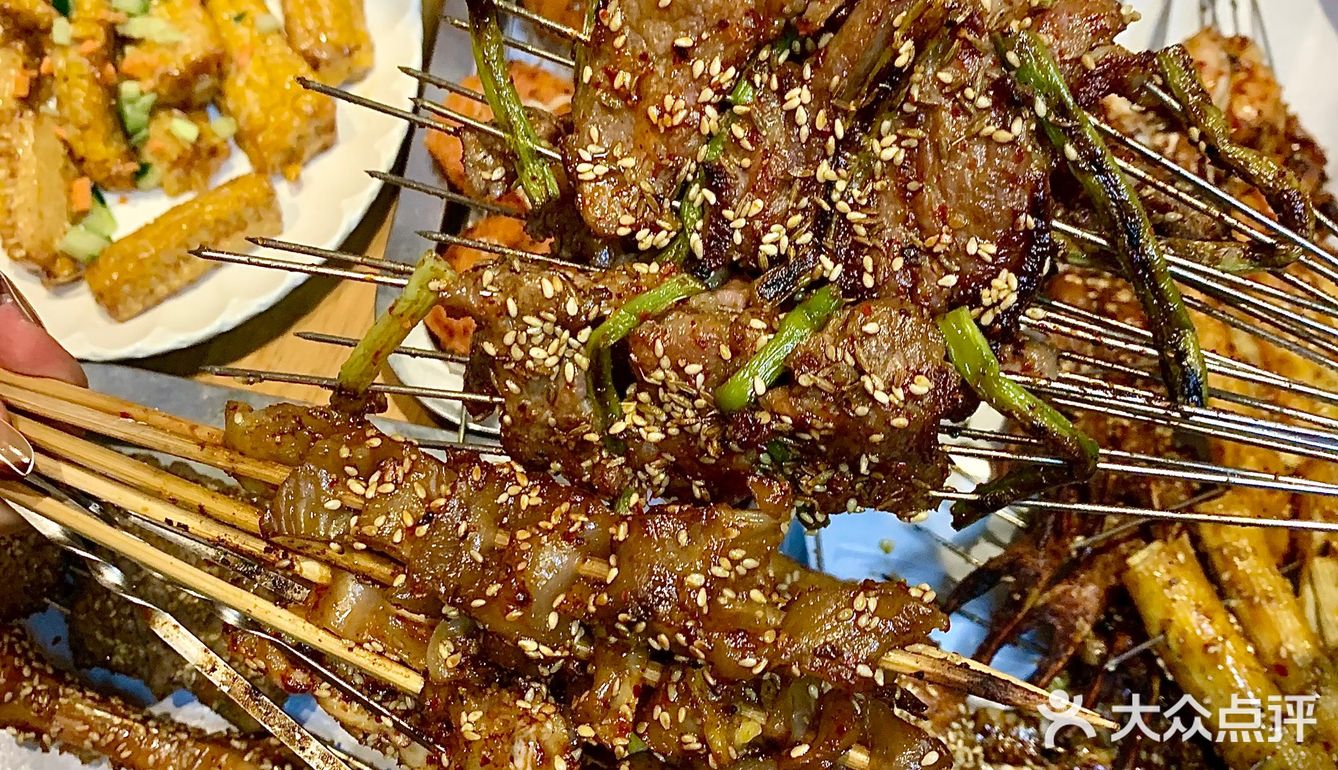 哈尔滨｜岁数比我大的烧烤店为啥这么火🔥