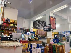 -苗伯妈酸汤火锅