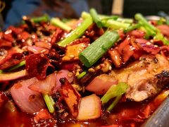 -鸣记脆皮烤鱼(岐山路店)