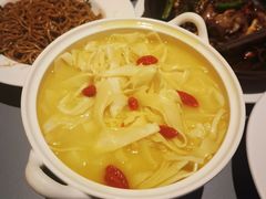 -桂满陇·手作小笼包&江南叫花鸡(中山公园店)